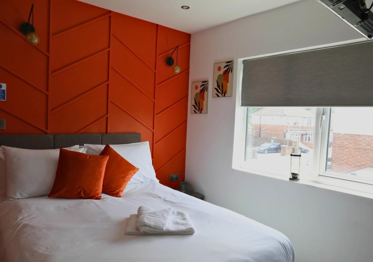 Cb Stays - Private Rooms With Ensuite And Kitchenette In Peterborough Exterior foto